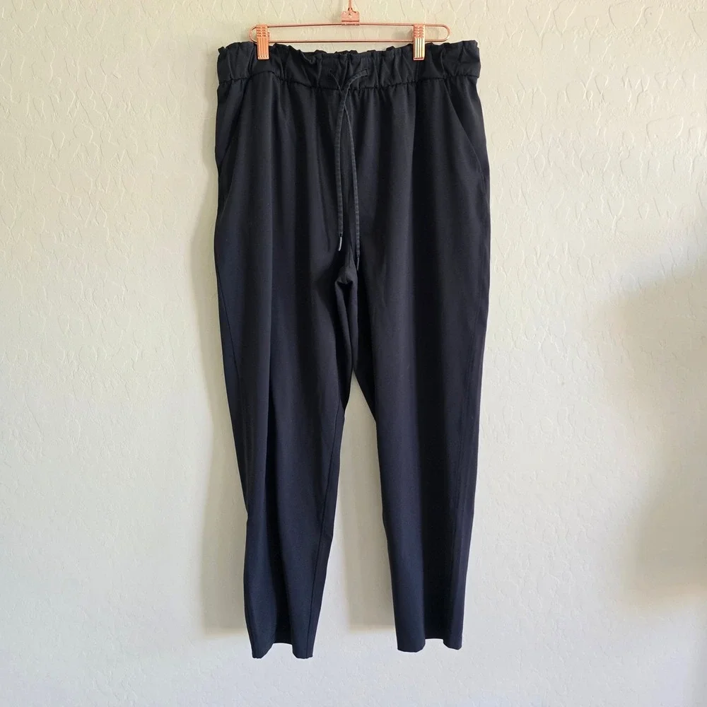 Lululemon Black Keep Moving‎ Pant 7/8 High-Rise Size 12 Activewear